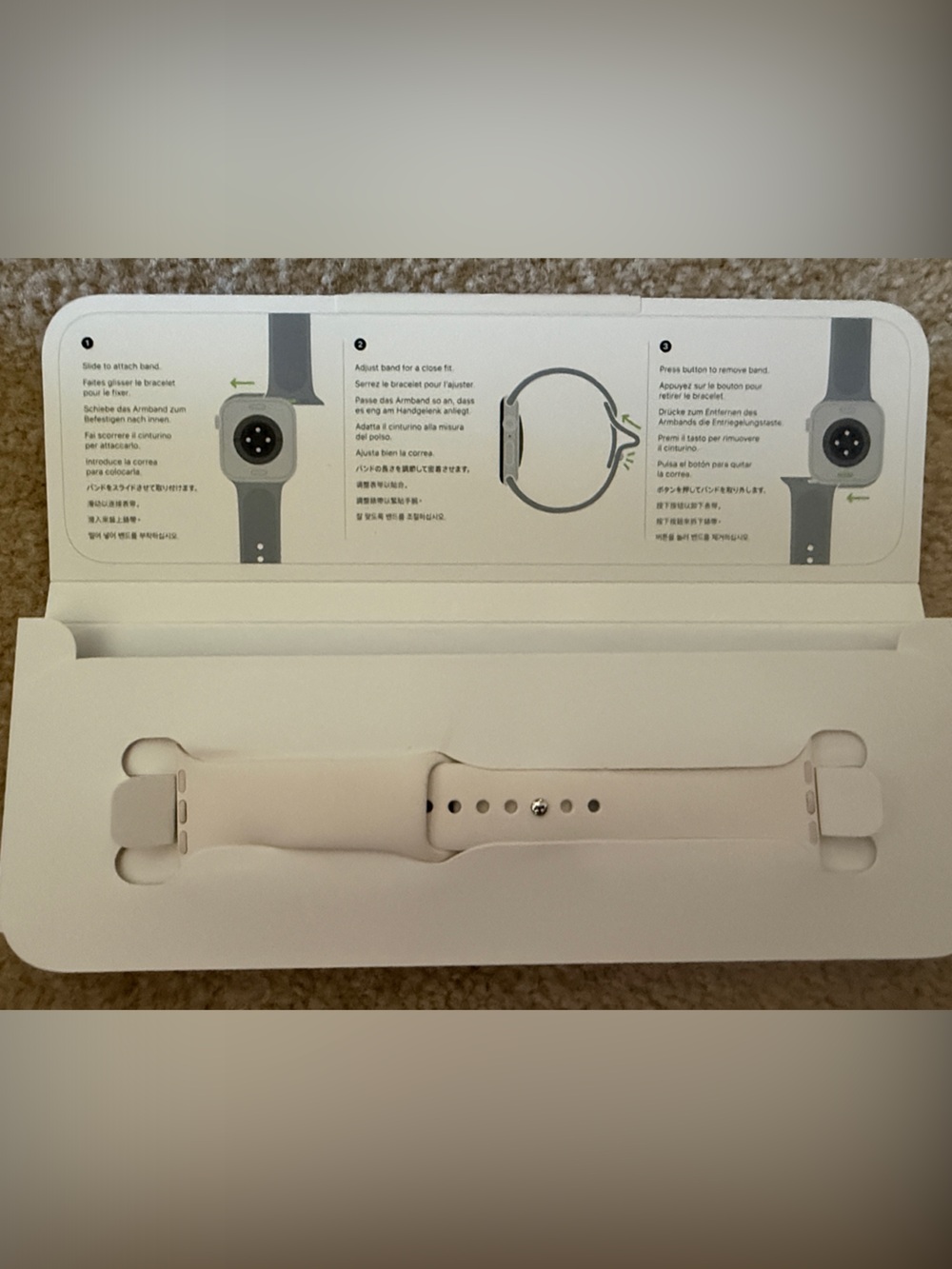 Apple Silicone Watch Band in Light Pink